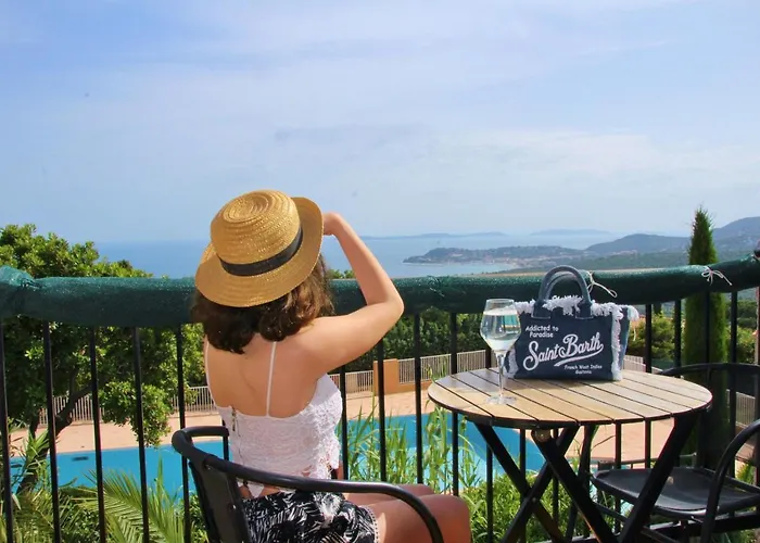 Pool House 2 Etoiles Vue Panoramique Amazing Sea View Wifi Linge Linen Inclus Aircondition Appartamento