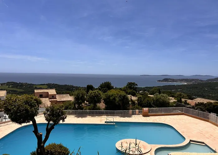 Appartamento Pool House 2 Etoiles Vue Panoramique Amazing Sea View Wifi Linge Linen Inclus Aircondition *